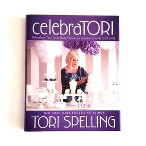 Party Planning Book by Tori Spelling CelebraTORI NEW Hard Cover